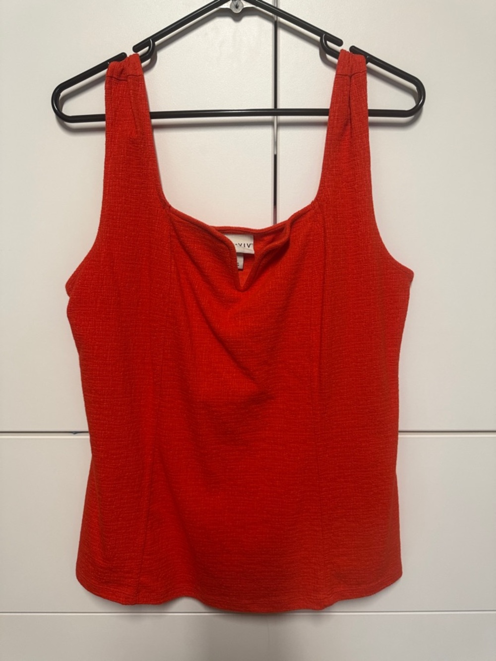 Ava & Viv Red Textured Square-Neck Tank